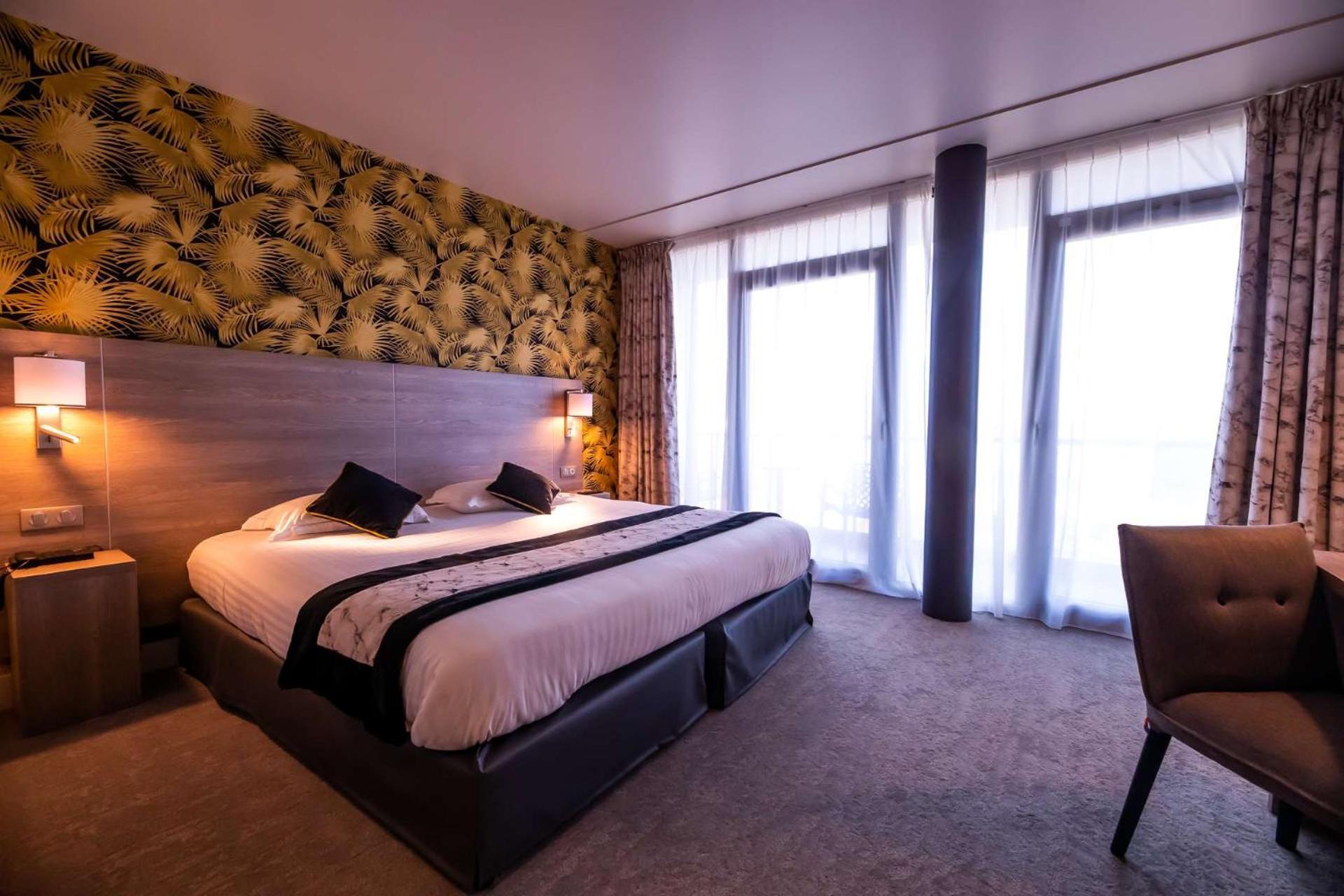 Brit Hotel Eden Spa Honfleur Kültér fotó