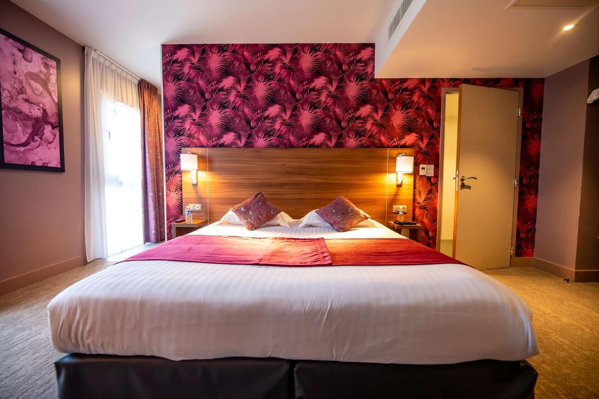 Brit Hotel Eden Spa Honfleur Kültér fotó