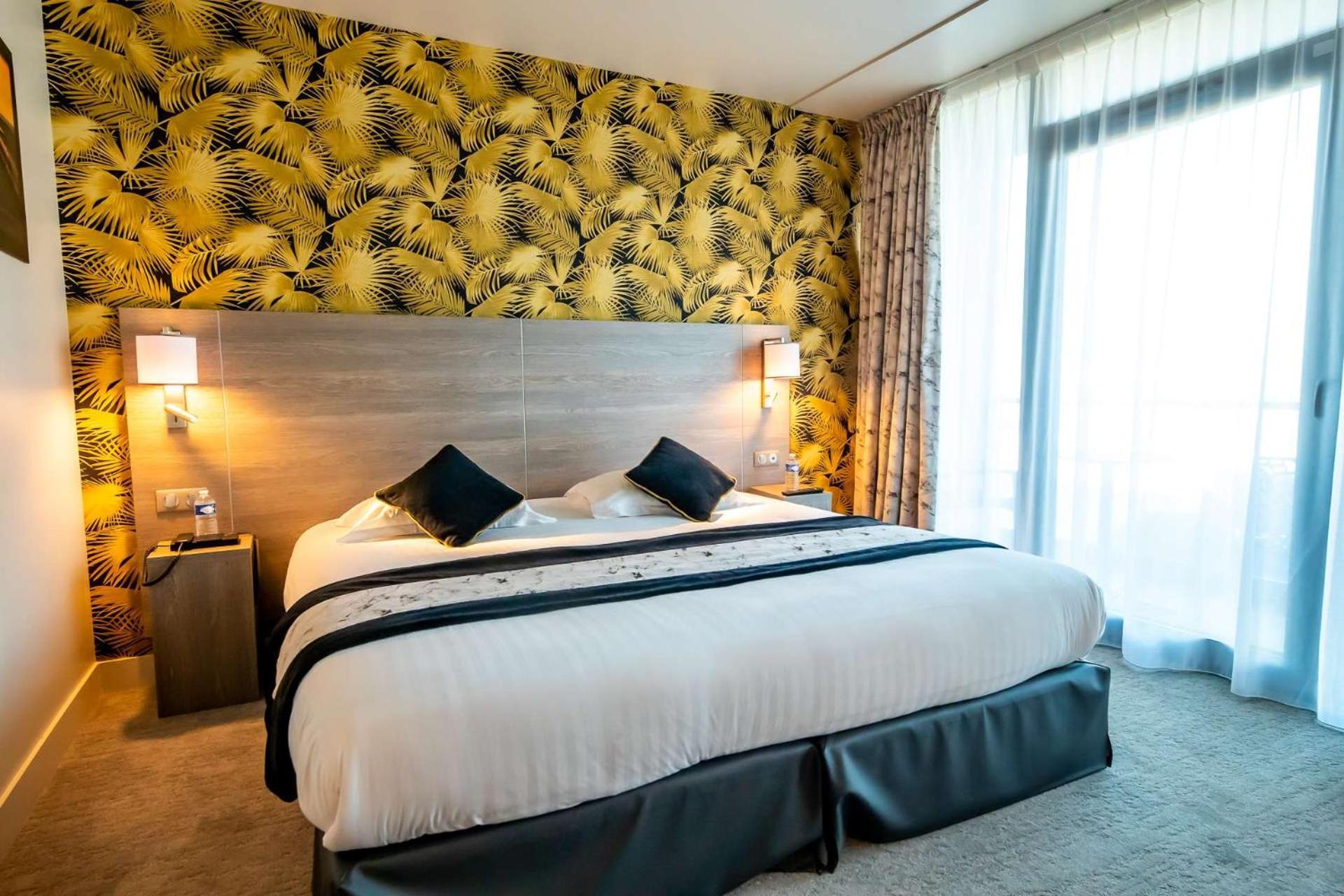 Brit Hotel Eden Spa Honfleur Kültér fotó