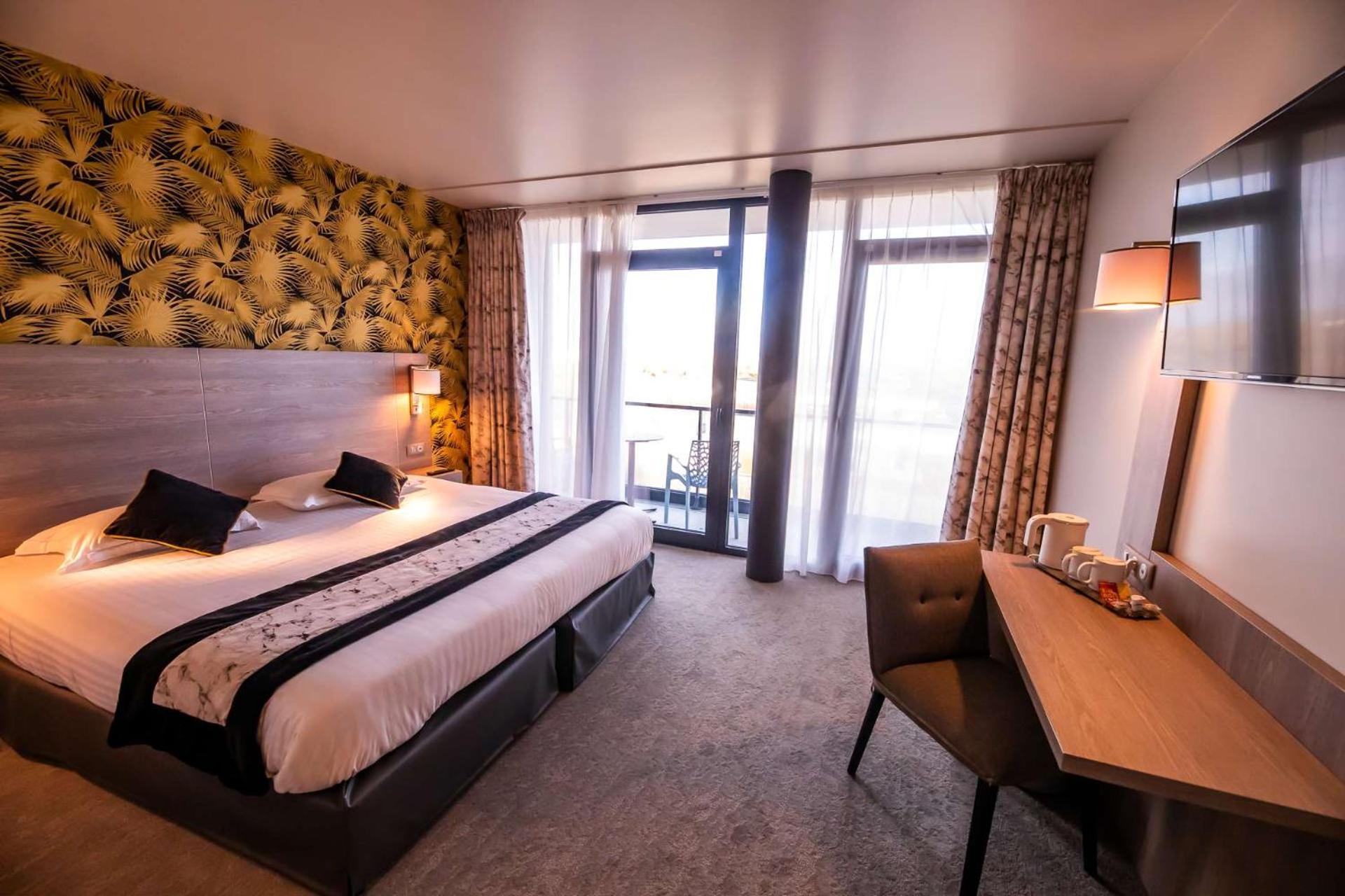 Brit Hotel Eden Spa Honfleur Kültér fotó