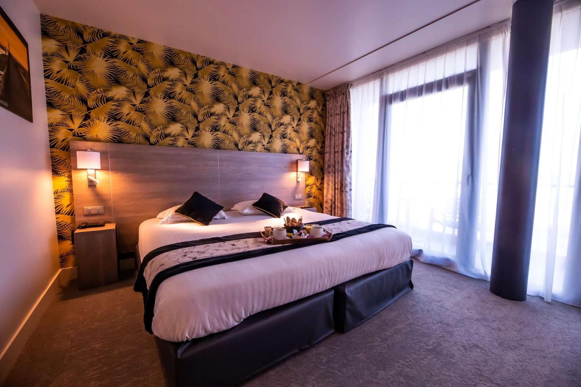 Brit Hotel Eden Spa Honfleur Kültér fotó