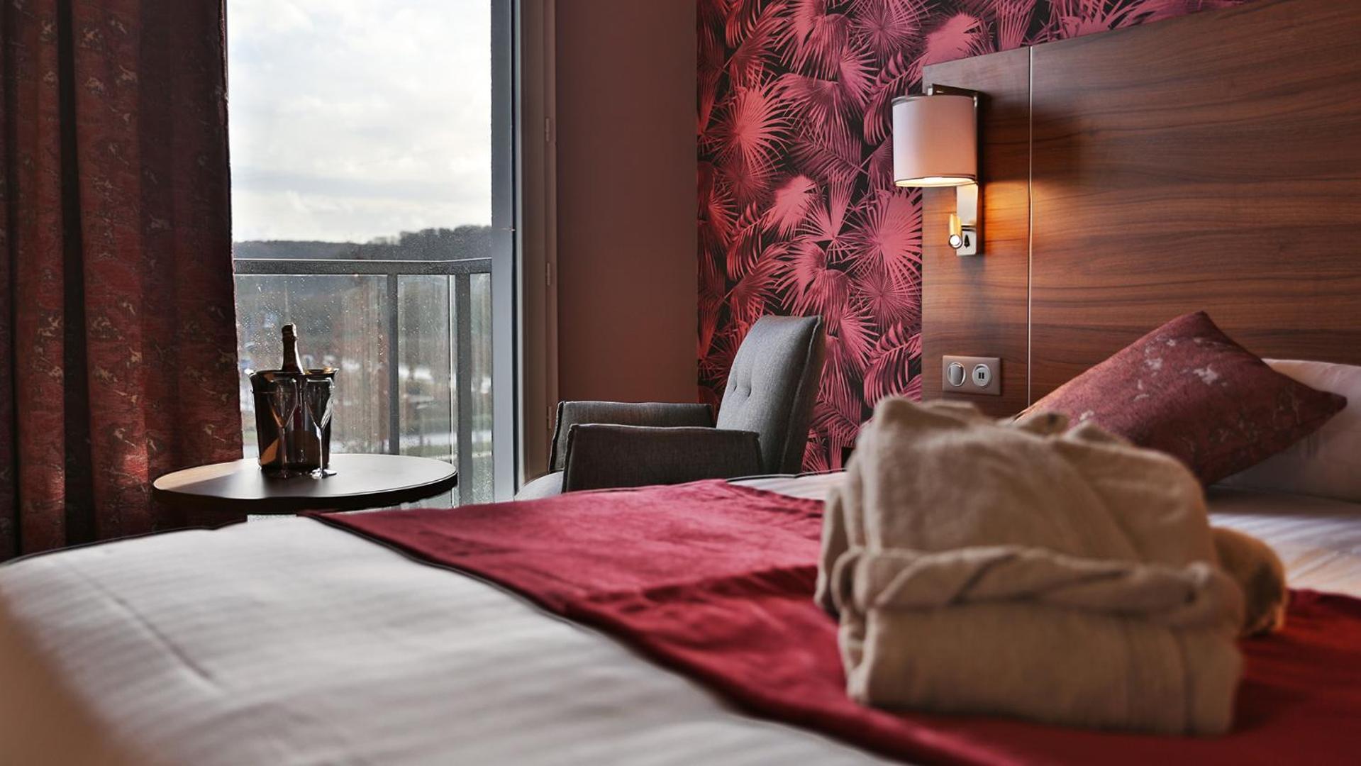 Brit Hotel Eden Spa Honfleur Kültér fotó
